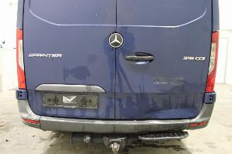 Mercedes Sprinter  picture 9