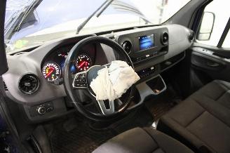 Mercedes Sprinter  picture 11