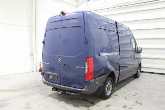 Mercedes Sprinter  picture 3
