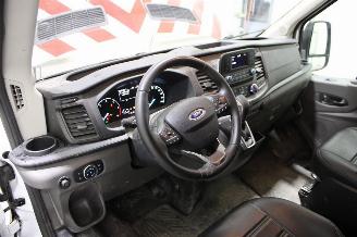 Ford Transit  picture 11