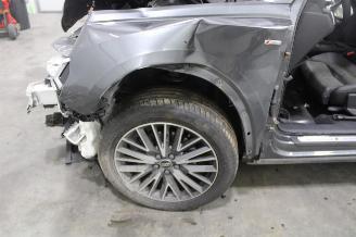Audi Q3  picture 5