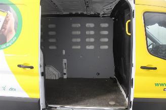 Ford Transit  picture 16