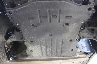 Ford Explorer  picture 16