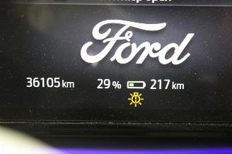 Ford Explorer  picture 13