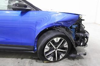 Ford Explorer  picture 9