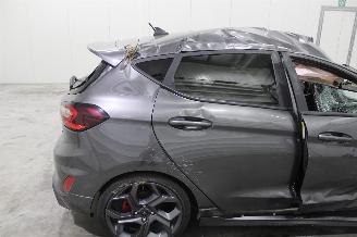 Ford Fiesta  picture 8