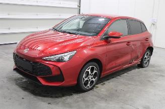 Vaurioauto  passenger cars MG 3 MG 2026/4