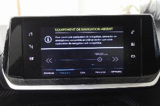 Peugeot e-2008  picture 13