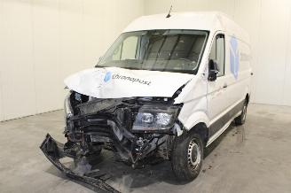 Vaurioauto  passenger cars Volkswagen Crafter  2025/4