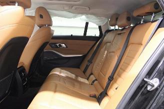 BMW 3-serie 330 picture 10