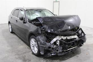 BMW 3-serie 330 picture 2