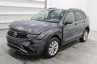 Unfallwagen Volkswagen Tiguan  2023/3