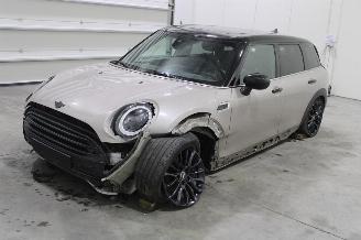 Unfallwagen Mini Cooper D Clubman 2021/11