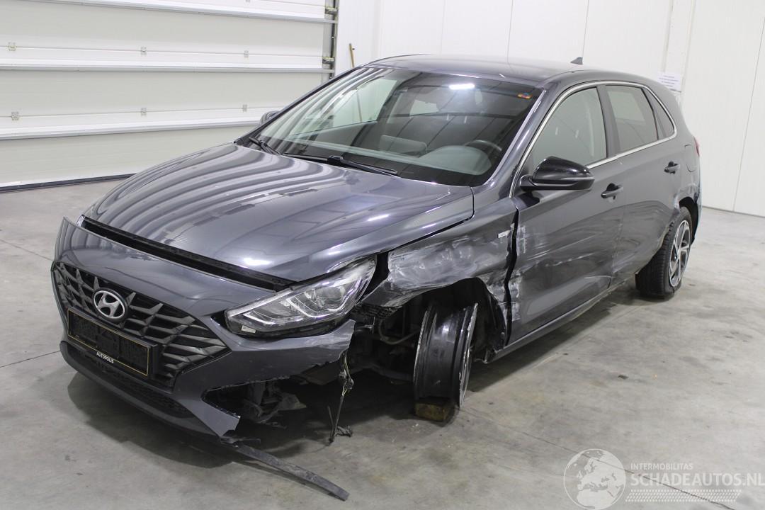 Hyundai I-30 i30
