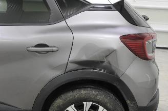 Renault Captur  picture 7