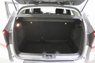 Renault Captur  picture 18