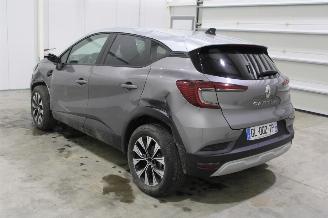 Renault Captur  picture 4