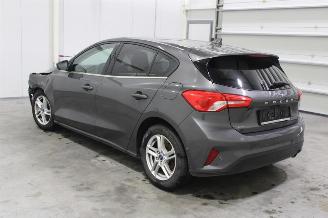 Ford Focus  picture 4