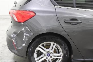 Ford Focus  picture 7