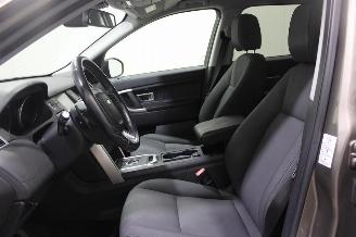 Land Rover Discovery Sport  picture 7