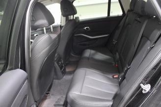 BMW 3-serie 320 picture 11