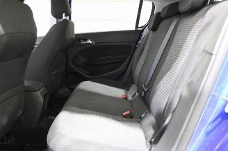Peugeot 308  picture 11