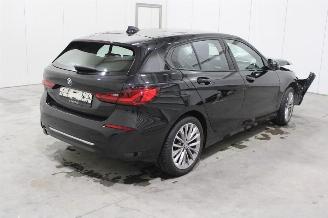 BMW 1-serie 118 picture 3
