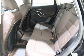 BMW iX1  picture 11
