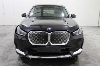 BMW iX1  picture 6
