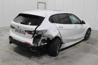 BMW 1-serie 118 picture 3
