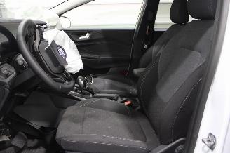 Ford Puma  picture 11