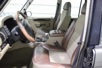 Land Rover Discovery  picture 11