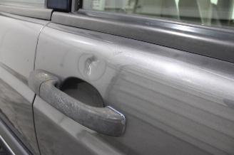 Land Rover Discovery  picture 9