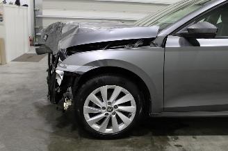 Skoda Octavia  picture 5