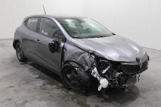 Renault Clio  picture 2