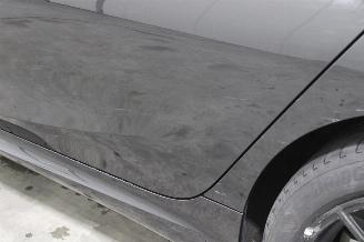BMW 3-serie 330e picture 23