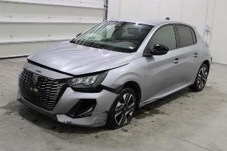 Coche accidentado Peugeot 208  2024/2