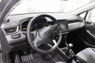 Renault Clio  picture 11