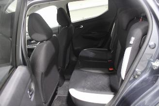 Nissan Micra  picture 12