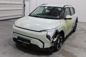 Vaurioauto  passenger cars Kia EV3  2025/5