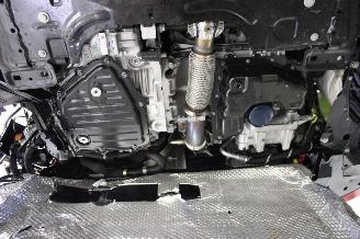 Peugeot 208  picture 17