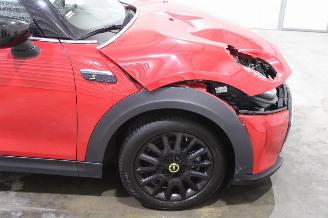 Mini Cooper SE picture 7