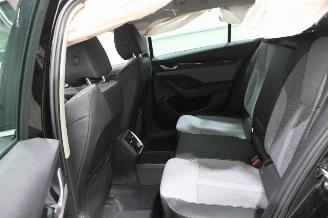 Skoda Octavia  picture 12