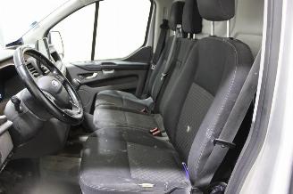 Ford Transit Custom  picture 11