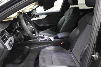 Audi A4  picture 11