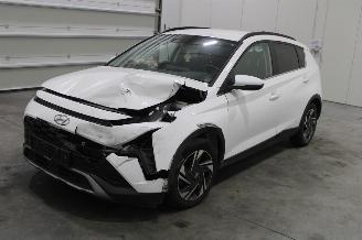 uszkodzony samochody osobowe Hyundai Bayon  2021/11