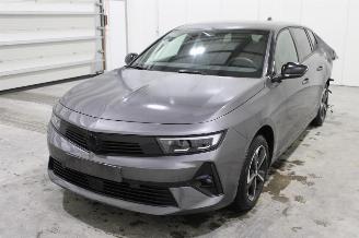 Schadeauto Opel Astra  2025/4