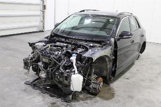 Vrakbiler auto Volkswagen T-Roc  2023/6