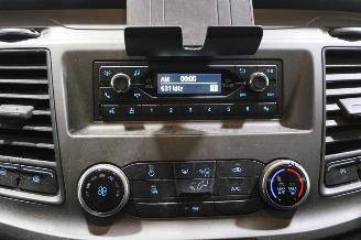 Ford Transit  picture 15