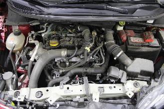 Nissan Micra  picture 12